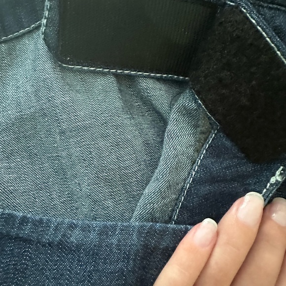 Tommy Hilfiger Adaptive Girls Denim Dress with Velcro Closure at Shoulders - Picture 4 of 6